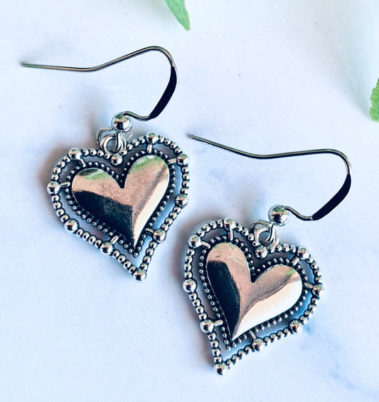 Heart Earrings - Medium