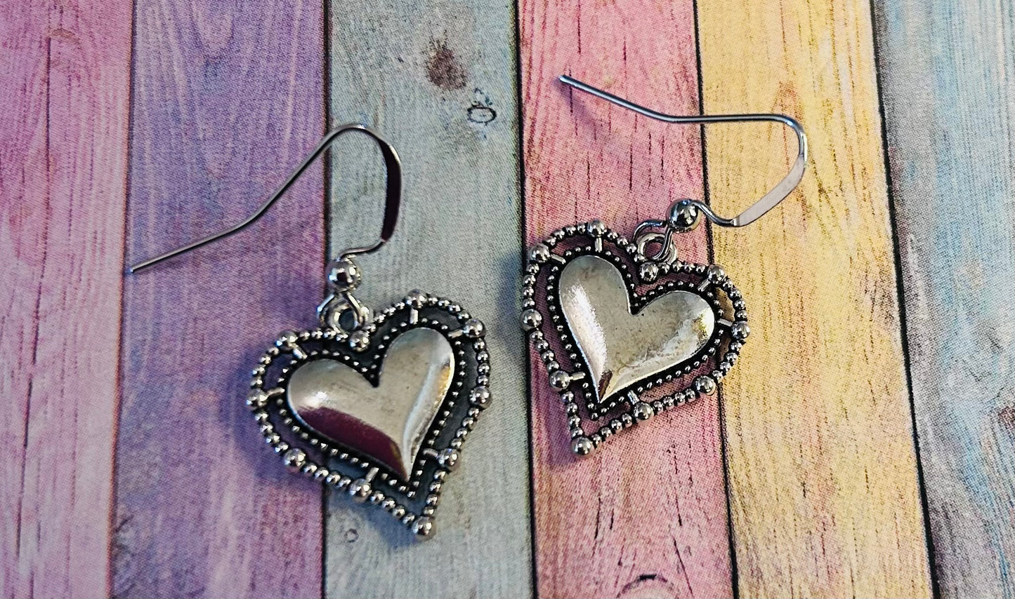 Heart Earrings - Medium