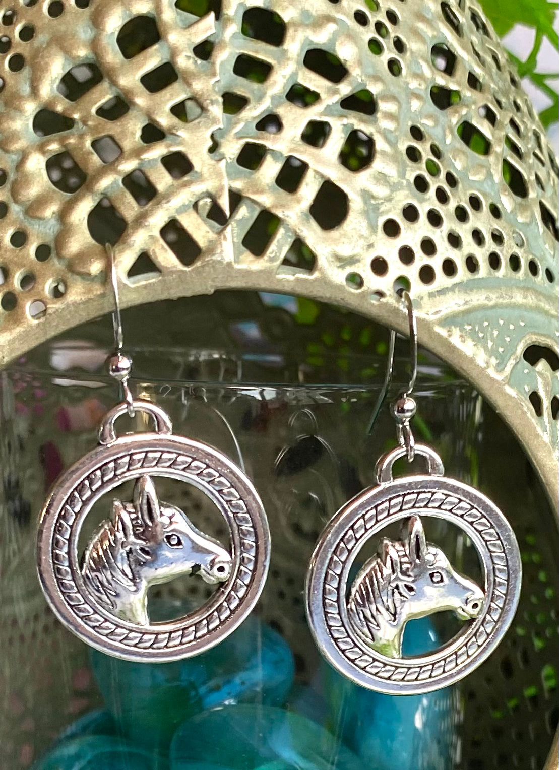 Horse Earrings in Circle